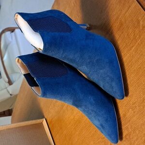 Journey Collection Teal comfort foam 6.5